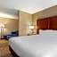 Comfort Suites Johnson Creek Conference Center