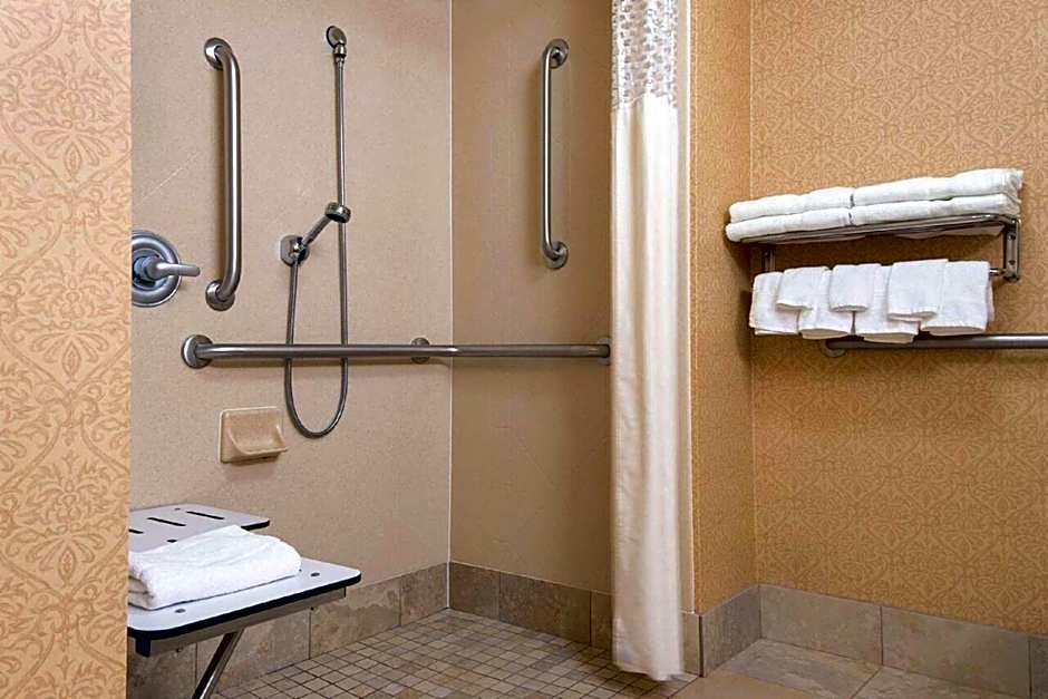Hampton Inn By Hilton Schenectady