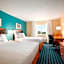 Fairfield Inn & Suites by Marriott Lansing West