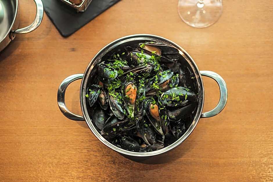 Centre De Congres Et Hotel La Sagueneenne