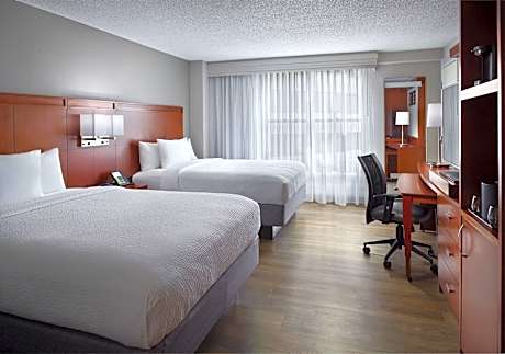 Room, 2 Queen Beds (Hearing Accessible)