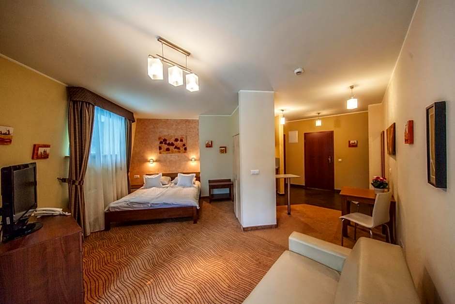 Hotel Murowanica