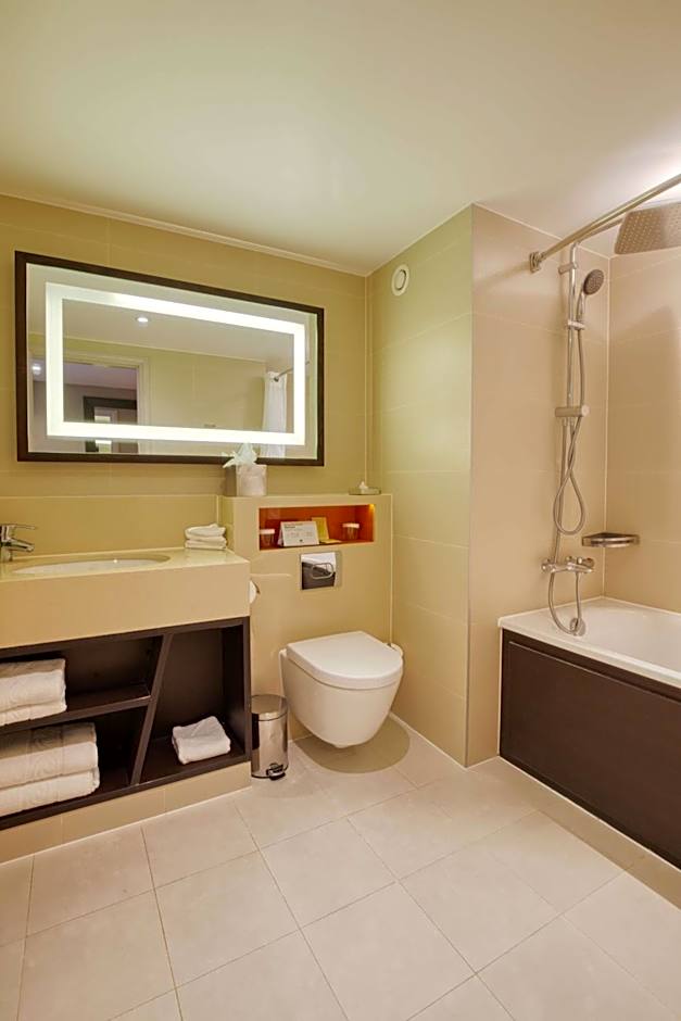 DoubleTree By Hilton London-Ealing Hotel