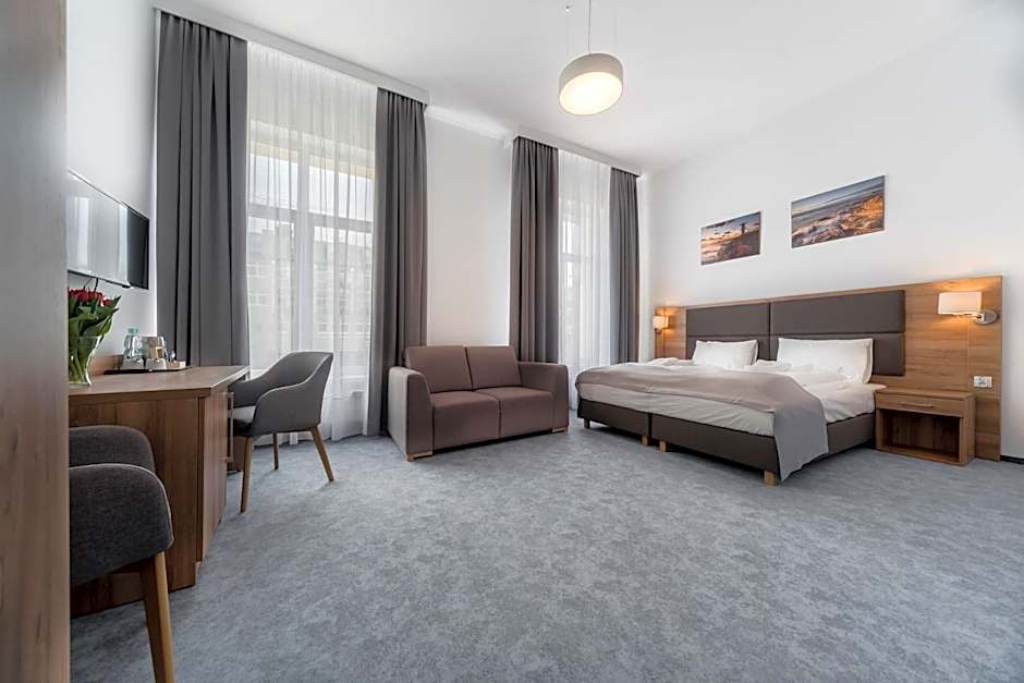Photo 1 of 1 of Triple Room
