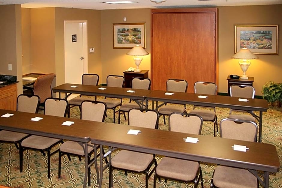 Hampton Inn By Hilton Stony Creek, Va