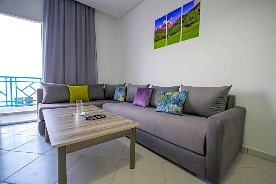 L'escale Appart-hôtel By 7AV HOTELS