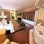 AmeriVu Inn and Suites - Waconia