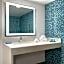 Holiday Inn Express Williamsbrg Busch Gardens Area By IHG