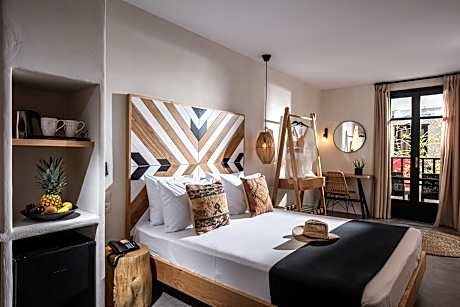 Double Room with Pool View