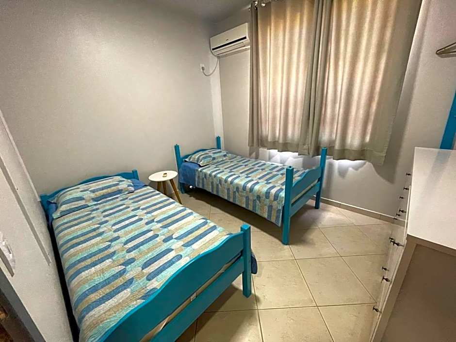 cód 11 - Excelente casa localizada á 180m do mar!