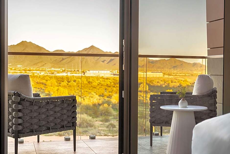 Hilton North Scottsdale at Cavasson