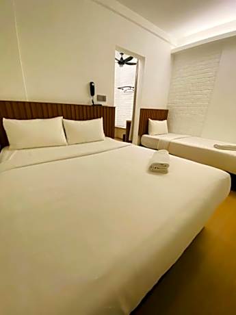 Superior Triple Room