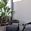 Nur Outline Aparthotel