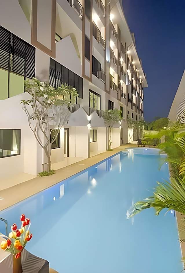 Ayara Grand Palace Hotel