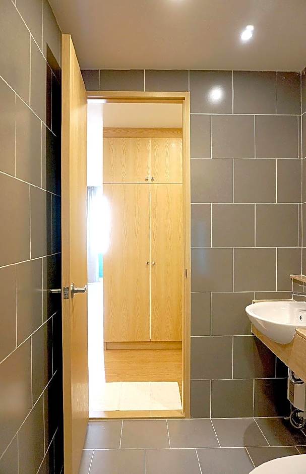 Benri sriracha residence