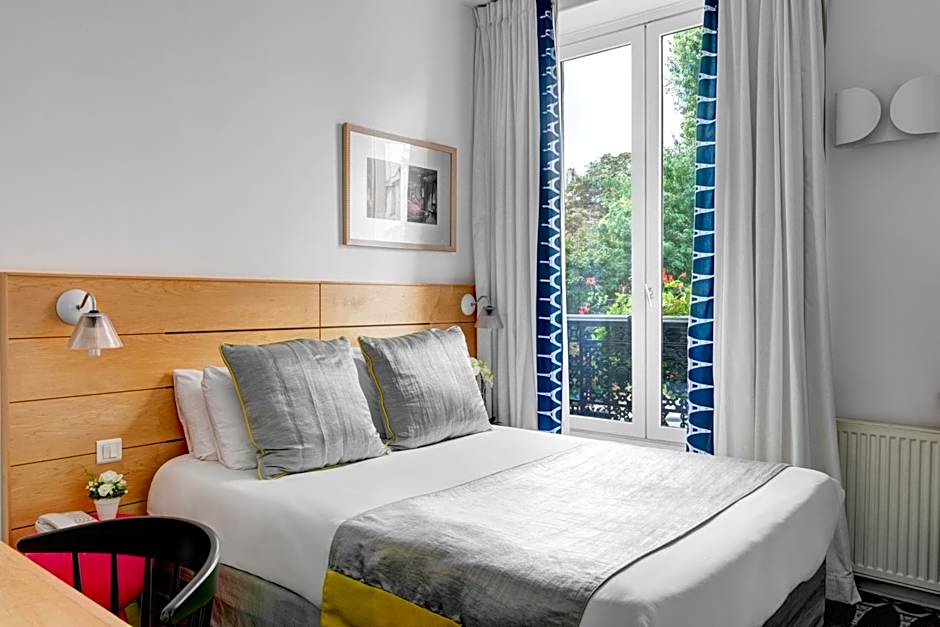 Photo 1 of 4 of Double Room