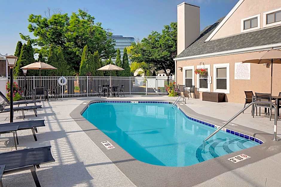 Residence Inn by Marriott Louisville East