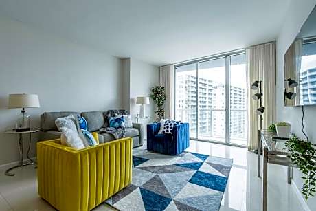Limited time Deal 1BR 1BATH Located at ICON Brickell