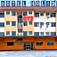OYO 89864 Hotel Holiday Park
