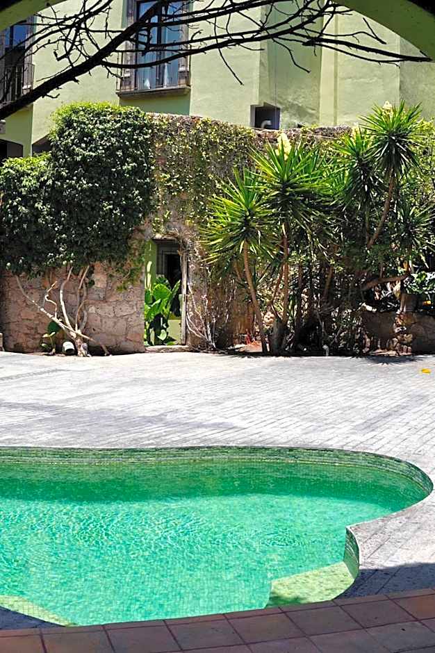 Hotel Piedras Neg