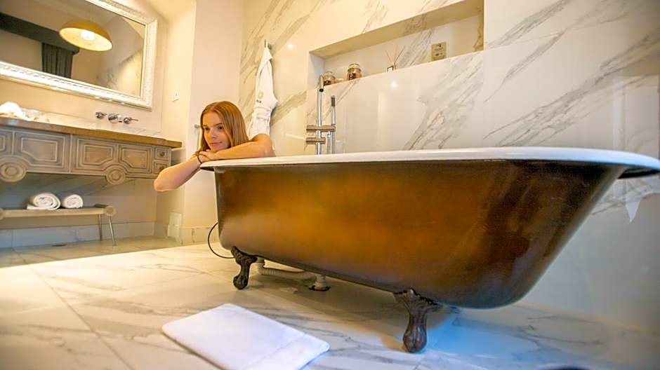 Illa Experience Hotel