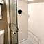 Super 8 by Wyndham Brenham TX