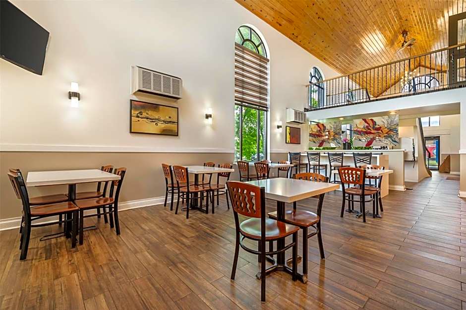 Best Western Smiths Falls Hotel