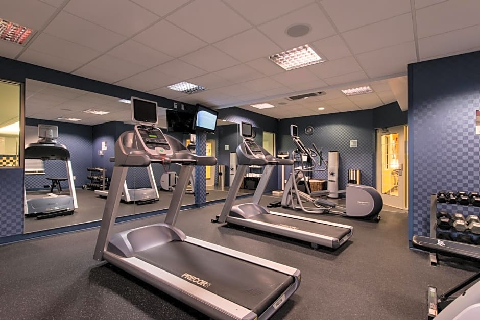 Holiday Inn Express and Suites Dickson City By IHG
