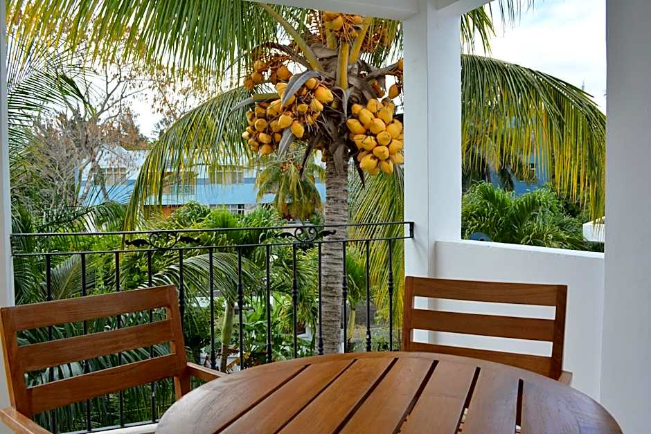 La Perla Holiday Apartments