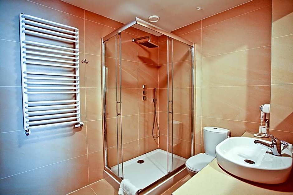 Hotel Chabrowy Dworek