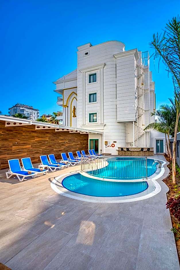 Sealife Lounge - Adult only