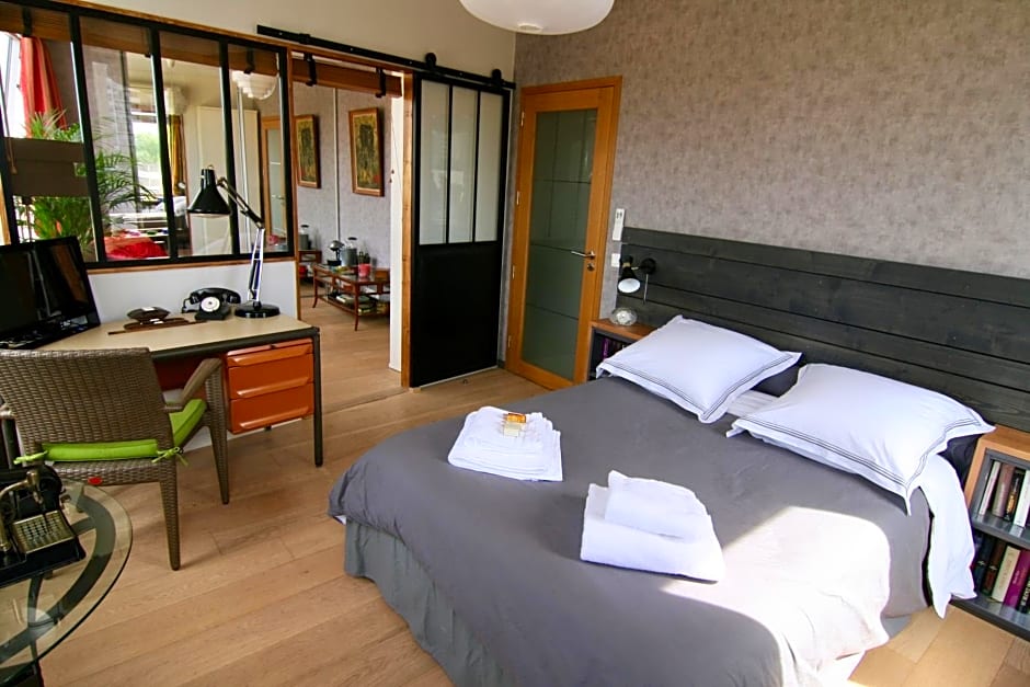 Bibou's room Paris
