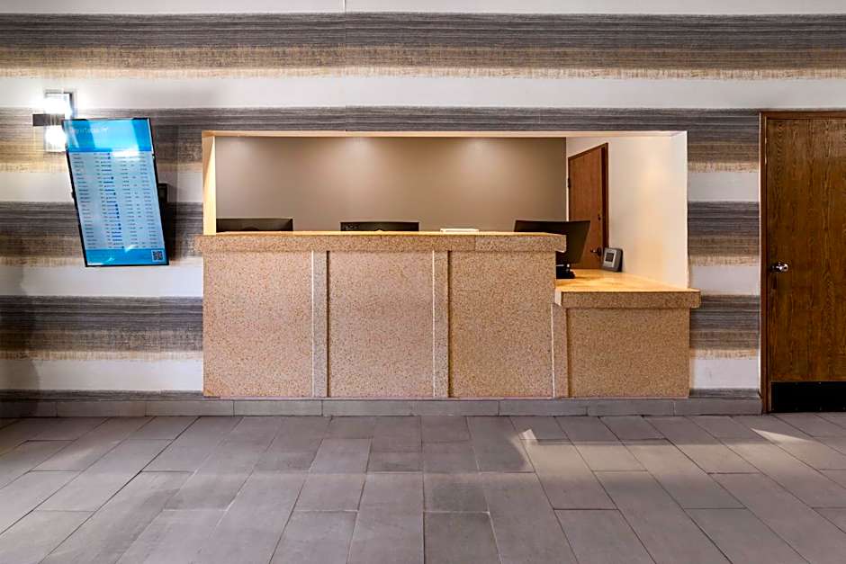 SYLO Hotel Denver Airport, a Ramada by Wyndham