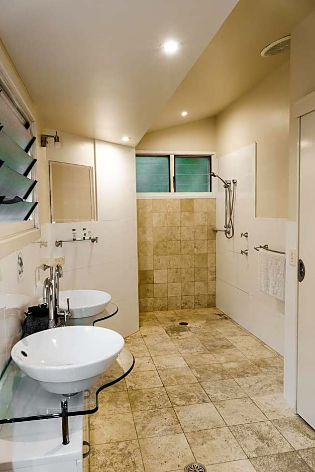 Lake Russell Lakeside Retreat