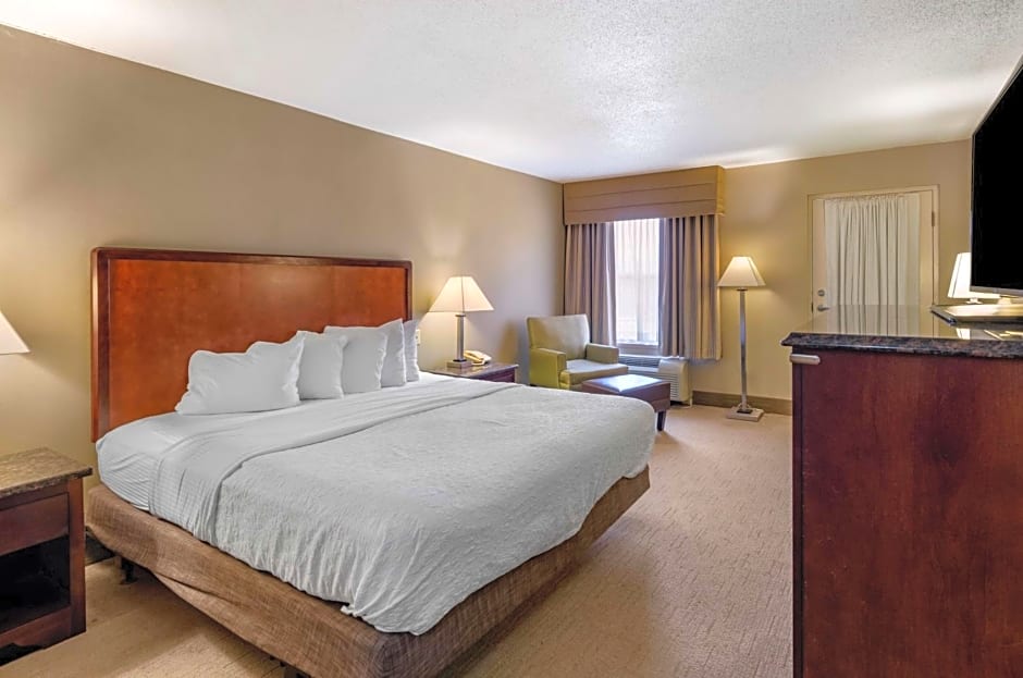 Best Western Plus Inn At Hunt Ridge