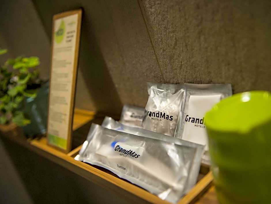 Grandmas Plus Hotel Legian