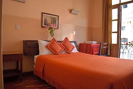 Hotel Huasi Continental