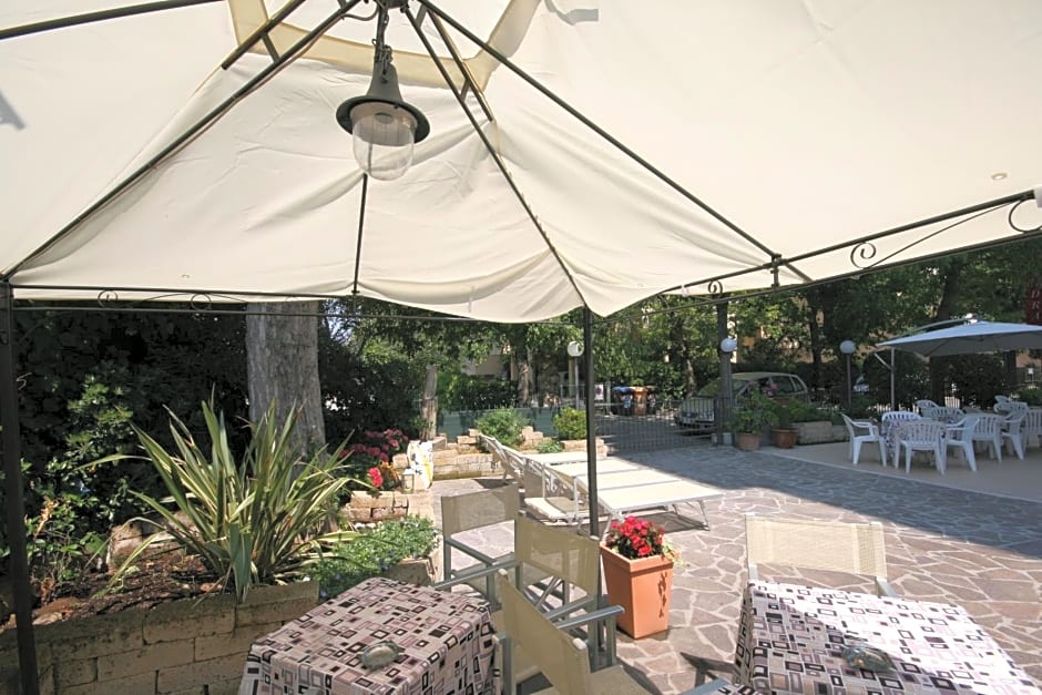 Hotel Sandra