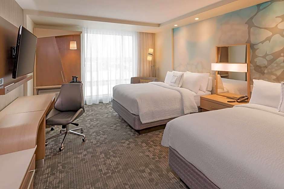 Courtyard by Marriott Burlington