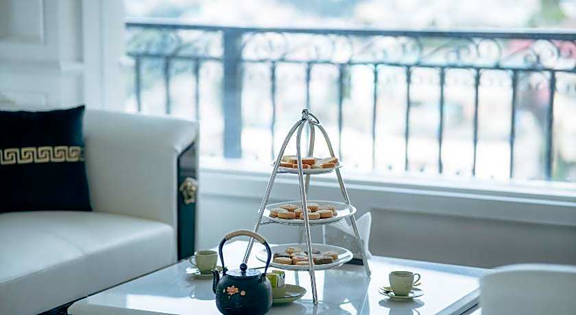 The West Gate Posada by Summit