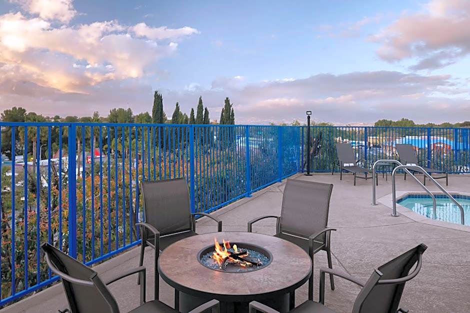 Fairfield Inn by Marriott Santa Clarita Valencia