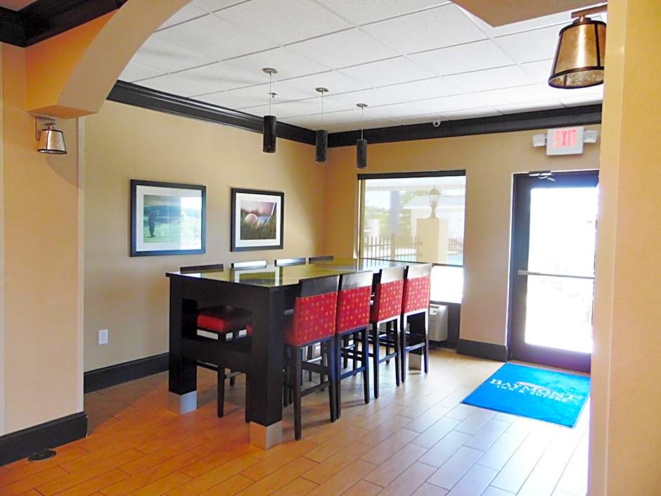 Baymont by Wyndham Augusta Riverwatch