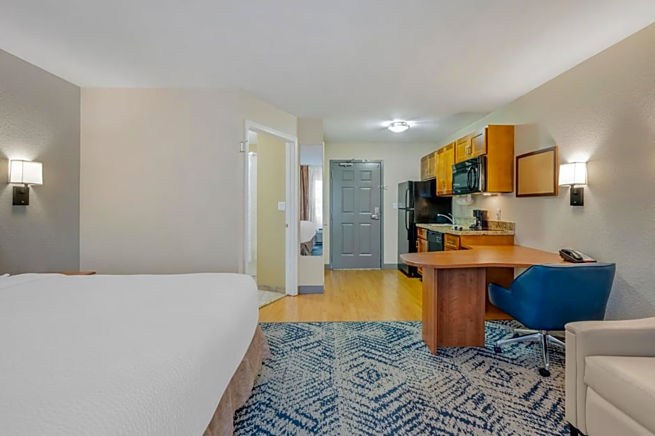 Candlewood Suites Indianapolis East By IHG