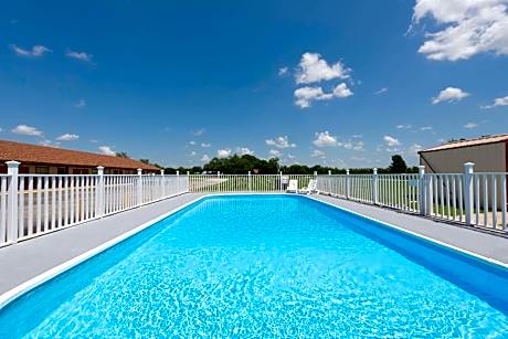 Americas Best Value Inn Chanute