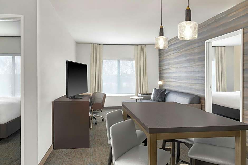 Residence Inn Detroit Dearborn