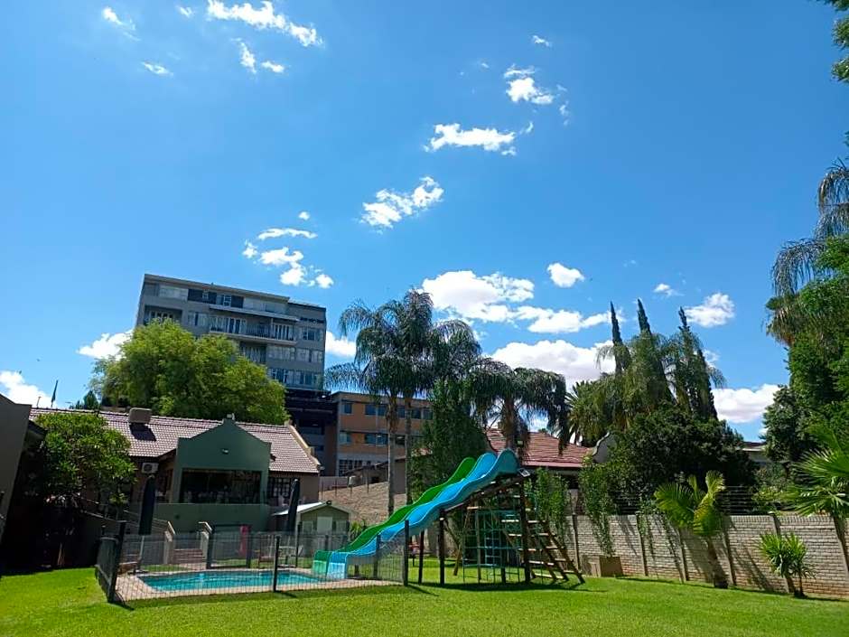 Moonriver Guesthouse