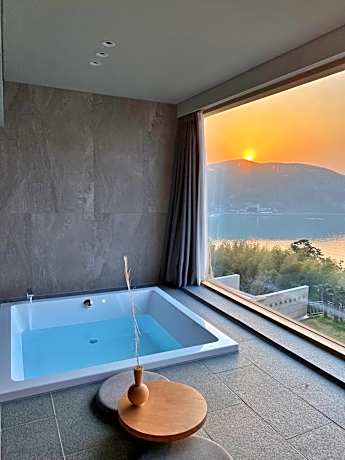 Standard Double Room with Sea View