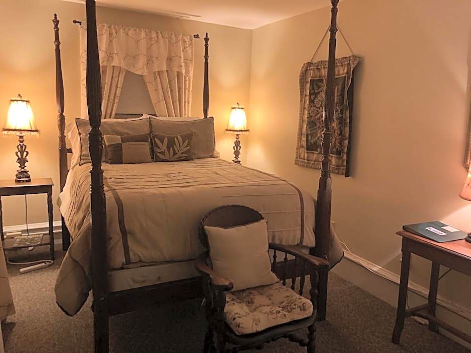 Alpine Haus Bed & Breakfast Inn