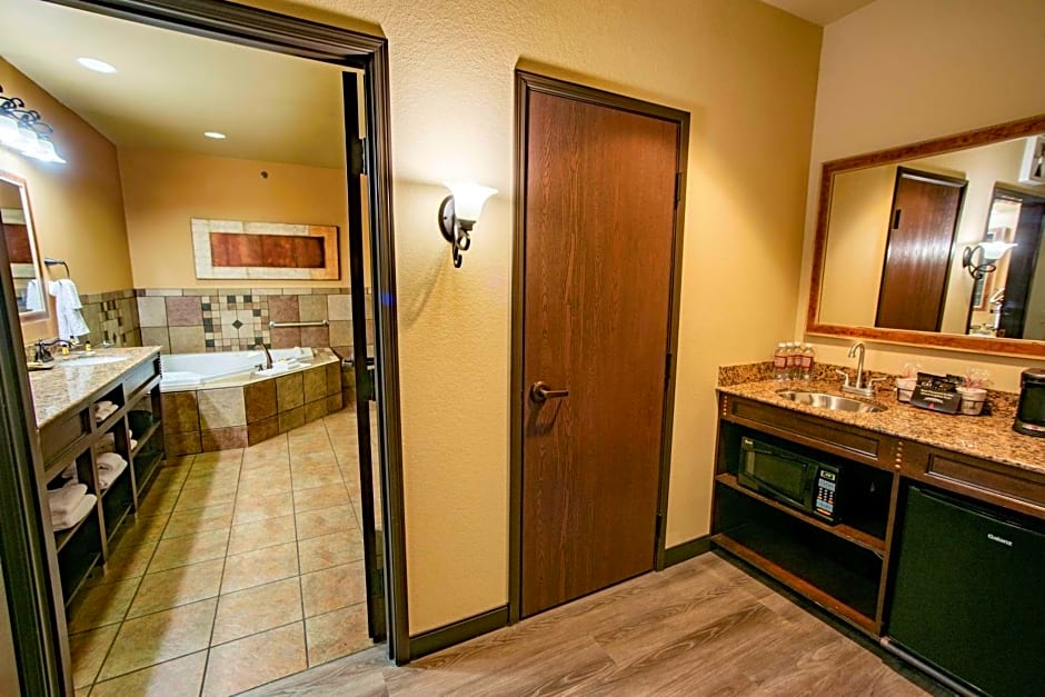 Best Western Plus Cimarron Hotel & Suites