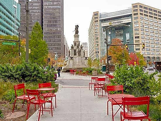 Kasa Cadillac Square Detroit